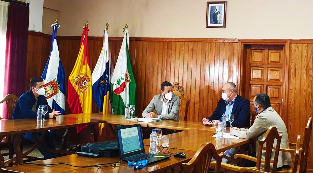 El vicepresidente del Cabildo y el Director Insular de Carreteras visitan La Victoria de Acentejo